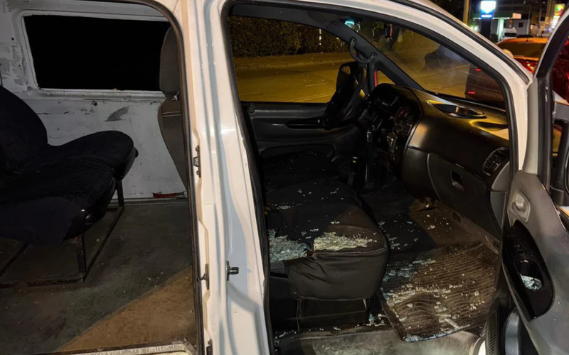 В Одесі п’яний поліціянт розбив авто співробітників ТЦК та погрожував їм зброєю