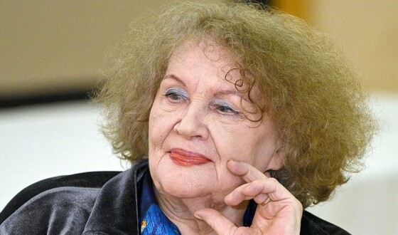 Ліна Костенко розкритикувала владу столиці за відсутність музею Івана Марчука