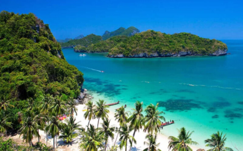 Правительство Таиланда закрыло въезд в страну с суши и моря