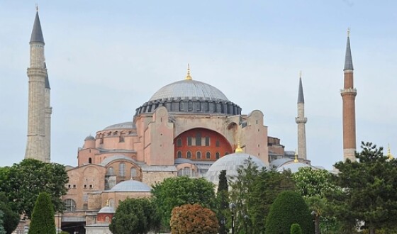 У Туреччині собор Святої Софії можуть перетворити на мечеть