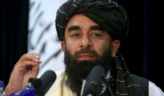 Нова афганська влада не вимагає видачі колишнього президента Гані