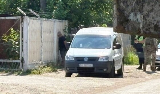 У Черкасах чоловік з гранатою намагався взяти в заручники працівників ТЦК