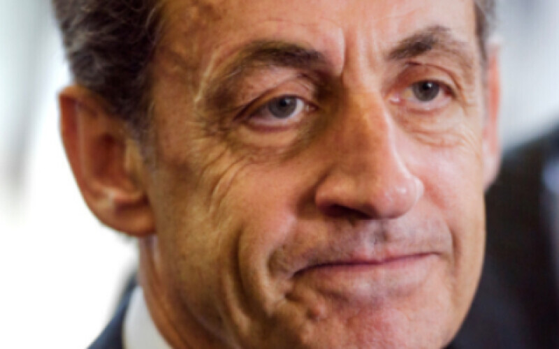 У Франції Саркозі посадили під домашній арешт