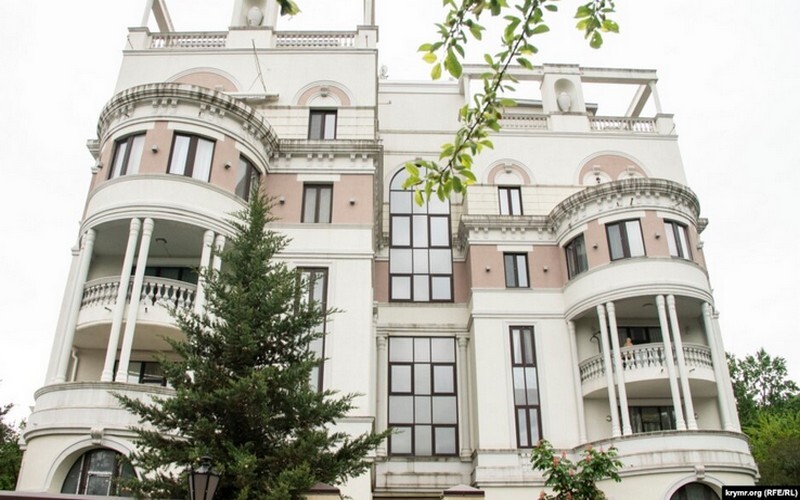 У квартирі Зеленського в Криму окупанти хочуть відкрити «музей боротьби з нацизмом»
