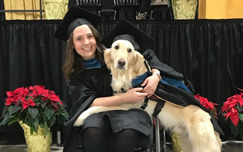 В США собака получила диплом о высшем образовании