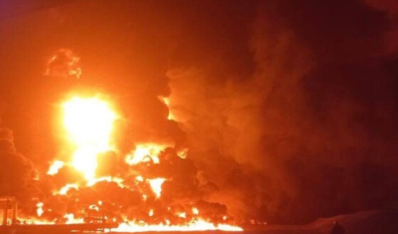 У Кременчузі загасили пожежу після ракетного обстрілу терористів рф