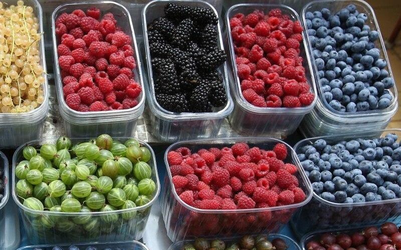 Ринкова ціна на ягоди в Україні зросла на 35%