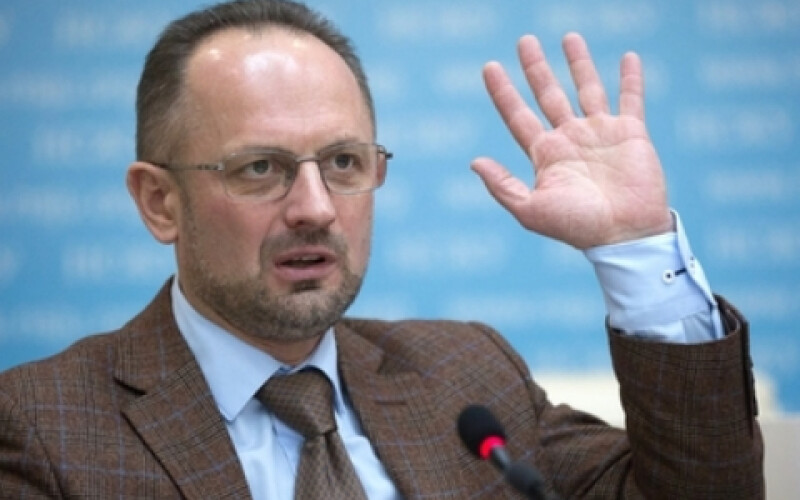 Екс-посол України придумав спосіб «повернути» Крим за посередництва Білорусі