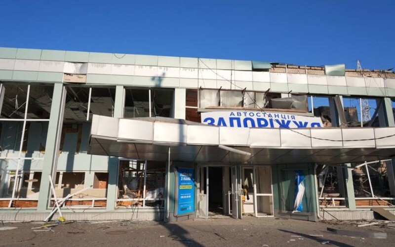 Російські війська вдарили по автовокзалу у Запоріжжі