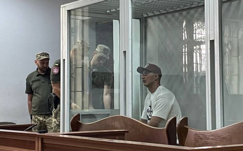 Підозрюваному у вбивстві підлітка на фунікулері продовжили арешт