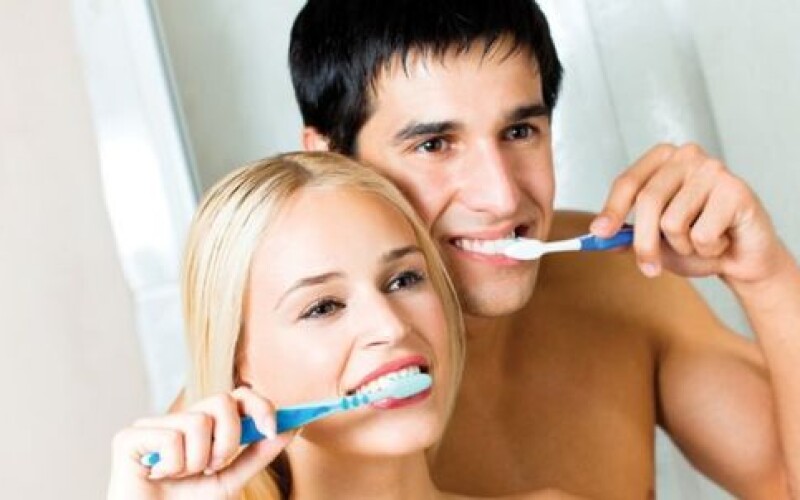 Стало известно, как чистка зубов связана с половой функцией у мужчин