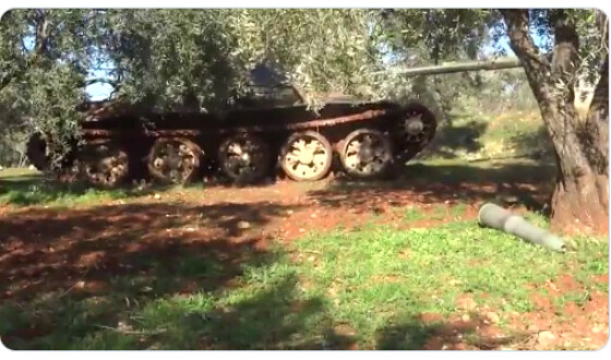 Опубліковано відео танкової атаки бойовиків в Ідлібі