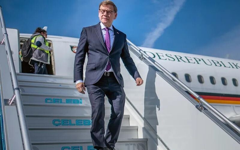 Китайські чиновники відмовилися зустрічатися з главою МЗС Німеччини