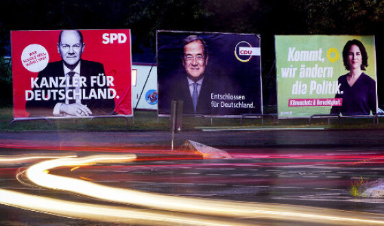 На вибори в Німеччині будуть допускати щеплених і нещеплених громадян