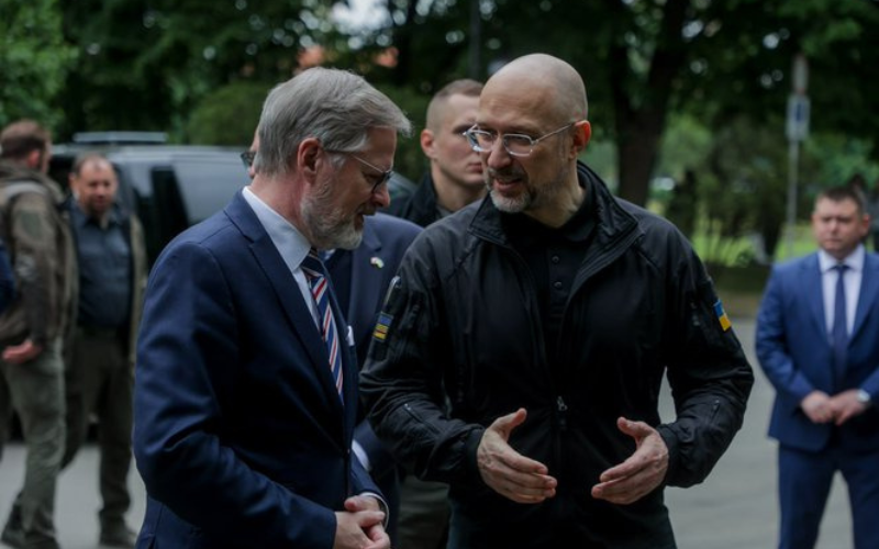 Прем&#8217;єр-міністр Чехії Петр Фіала прибув до Ужгорода на зустріч з Денисом Шмигалем