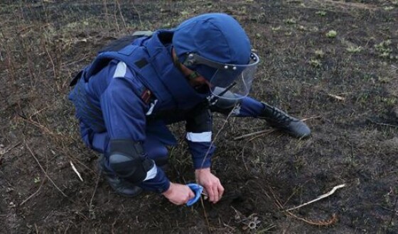 На Донбассе обезвредили более 170 тысяч боеприпасов