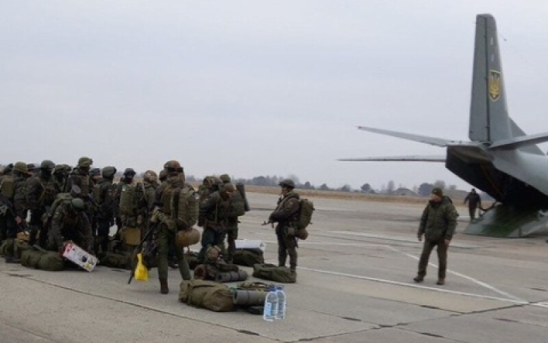 Україна перекидає 4 бригаду швидкого реагування на кордон з Білоруссю