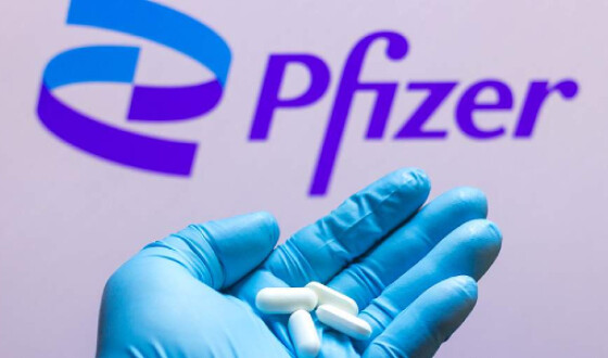 У США схвалили пігулки компанії Pfizer від коронавірусу
