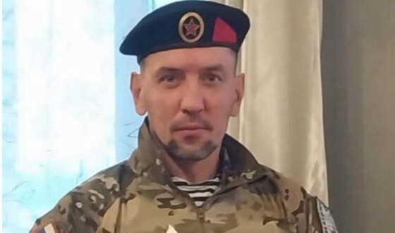 У росії раніше судимий, який повернувся з війни проти України, став наставником школярів