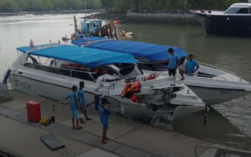 В Таїланді зіткнулися швидкісні катери з туристами, загинуло двоє дітей. Відео