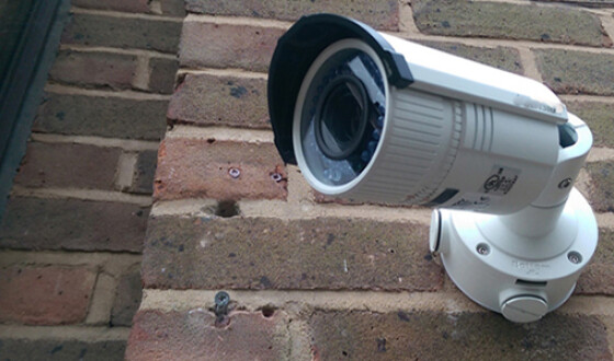 В Киеве возле памятников установят камеры слежения