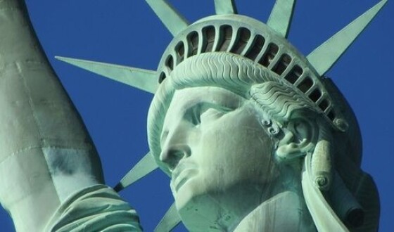 Франція відправить до США нову статую Свободи