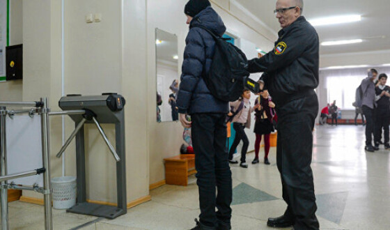 Жінка вбила охоронця в одній із шкіл в Москві