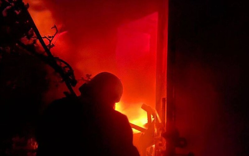 На Дніпропетровщині внаслідок російської атаки пошкоджено газопровід