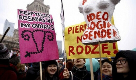У Польщі знову спалахнули протести проти заборони абортів