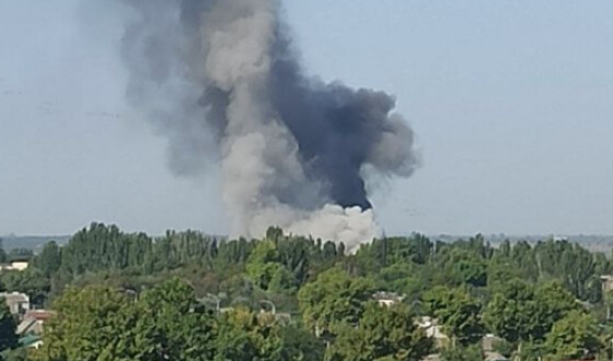 У районі військового аеродрому в окупованому Мелітополі чути вибухи