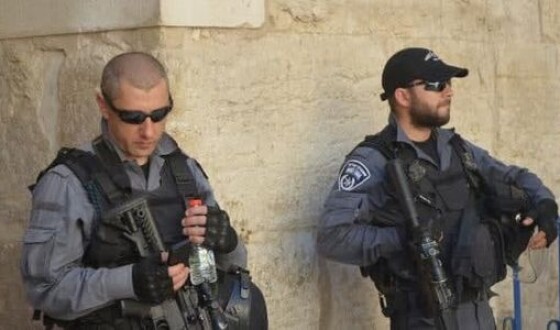 Терориста, який відкрив стрілянину в центрі Тель-Авіва, ліквідувала поліція