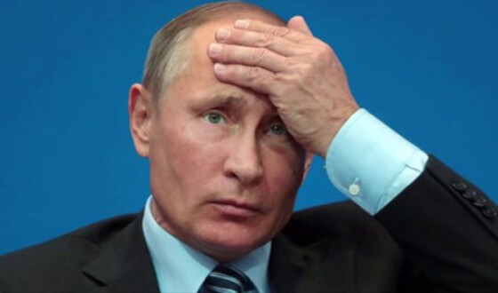 У Росії група депутатів звернулася до Держдуми з вимогою відсторонити Путіна через держзраду
