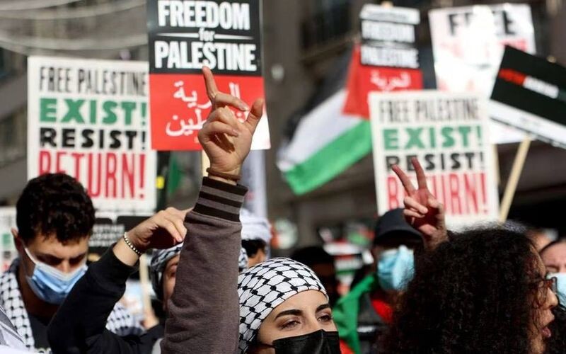 Палестинські протестувальники у Лондоні заблокували роботу вокзалу