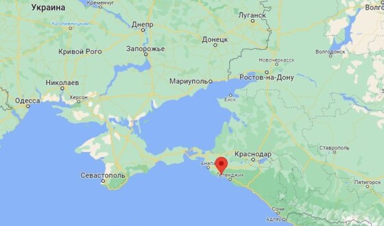 У Новоросійську на нафтегавані пролунали вибухи