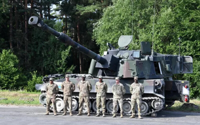 Україна отримала від Латвії шість американських гаубиць M109