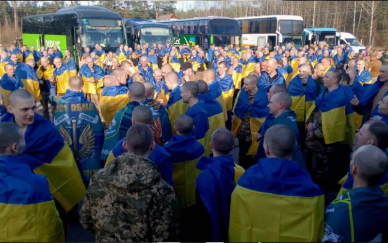 205 українських військових повернулися з полону в межах чергового обміну