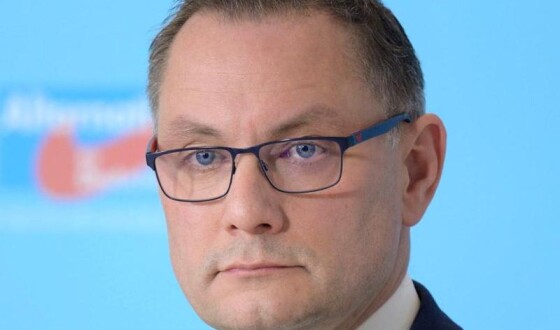 Лідер партії «Альтернатива для Німеччини» виступив на підтримку контактів з Москвою