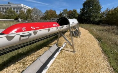 У Німеччині пройшли успішні випробування надшвидкісного потягу Hyperloop