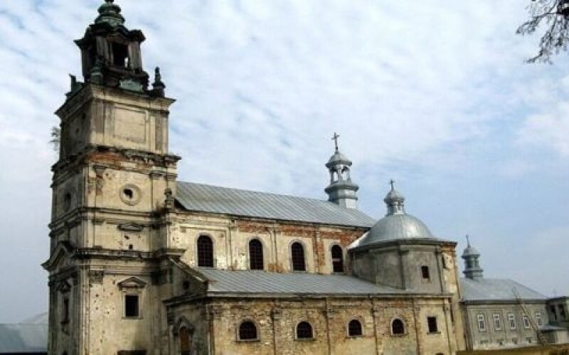 На Львовщине отреставрируют доминиканский монастырь