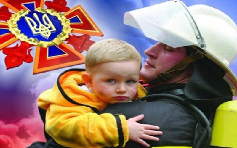 В Херсоне спасатели помогли малышу и его маме