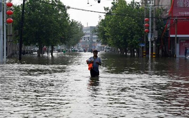 На південному заході Китаю семеро людей загинули внаслідок паводку