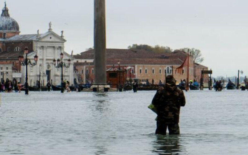 В Венеции предупредили о новом пике подъема воды