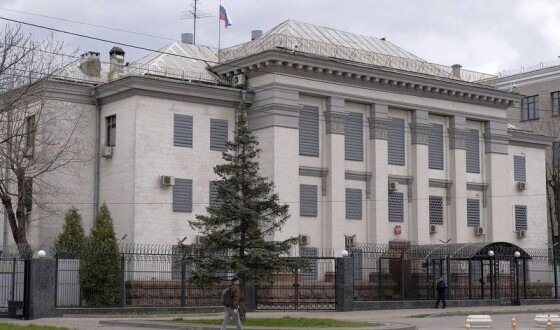 У Києві вирішили розірвати договір про оренду земельної ділянки для посольства росії