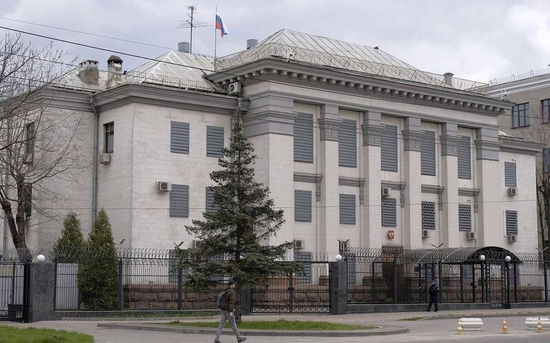 У Києві вирішили розірвати договір про оренду земельної ділянки для посольства росії