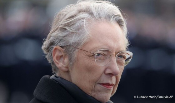 У Франції подала у відставку Прем&#8217;єр-міністр Елізабет Борн