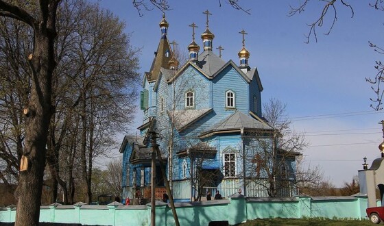 На Тернопільщині релігійні громади активно переходять до ПЦУ