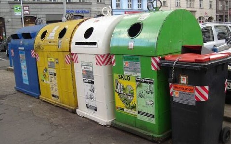 Украинцев заставят заплатить за свой мусор