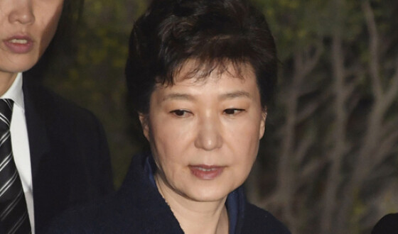 Экс-президент Южной Кореи приговорена к восьми годам тюрьмы