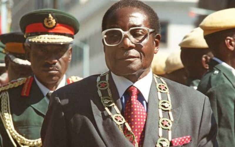 Соратники Мугабе начали процесс отстранения его от власти