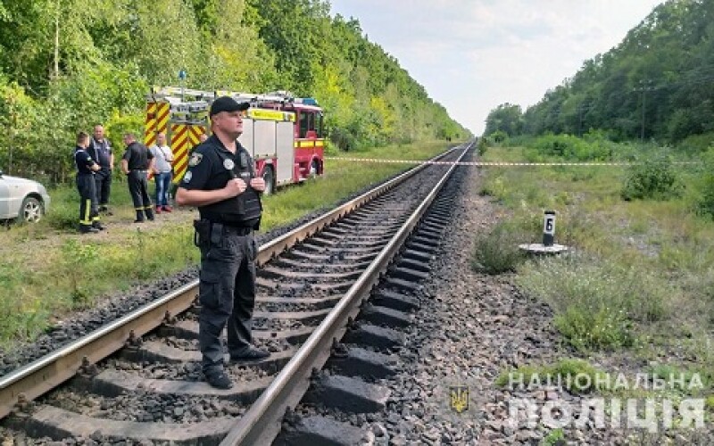 У Житомирській області намагалися підірвати поїзд з нафтопродуктами. ФОТО